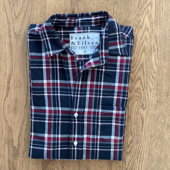 Frank & Eileen Long Plaid Button Down - Picture 10 of 11
